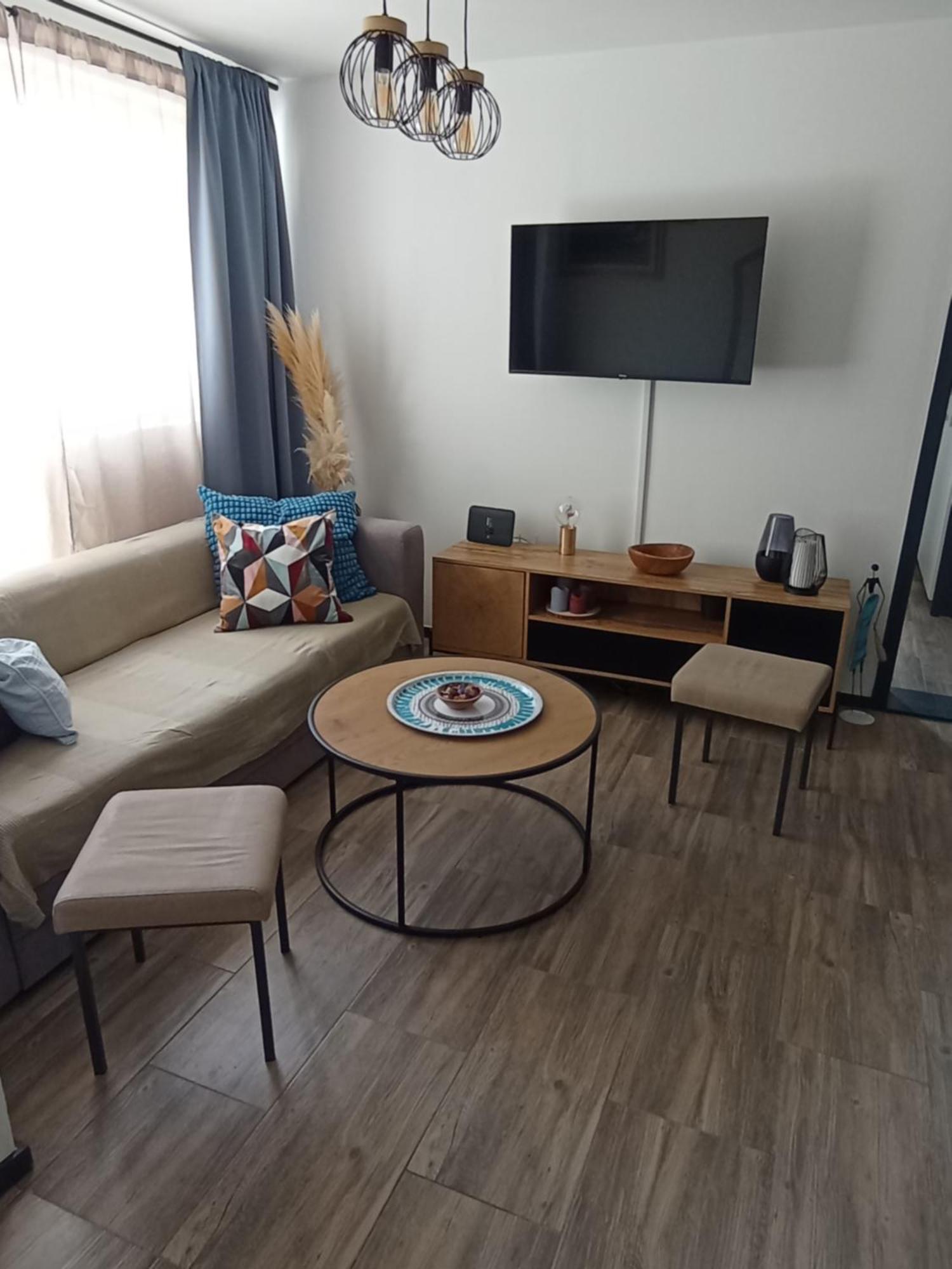 Apartments Frigan Maslenica Exterior foto